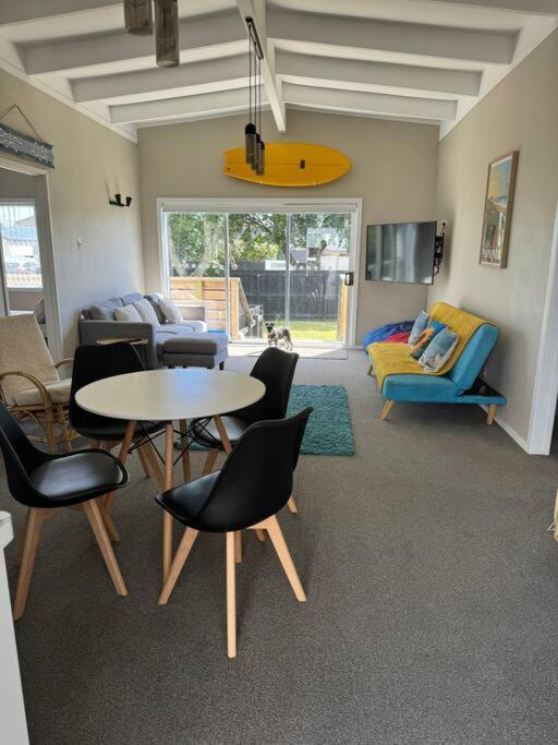 Ultimate Family Holiday - Pet Friendly! Papamoa Exterior foto